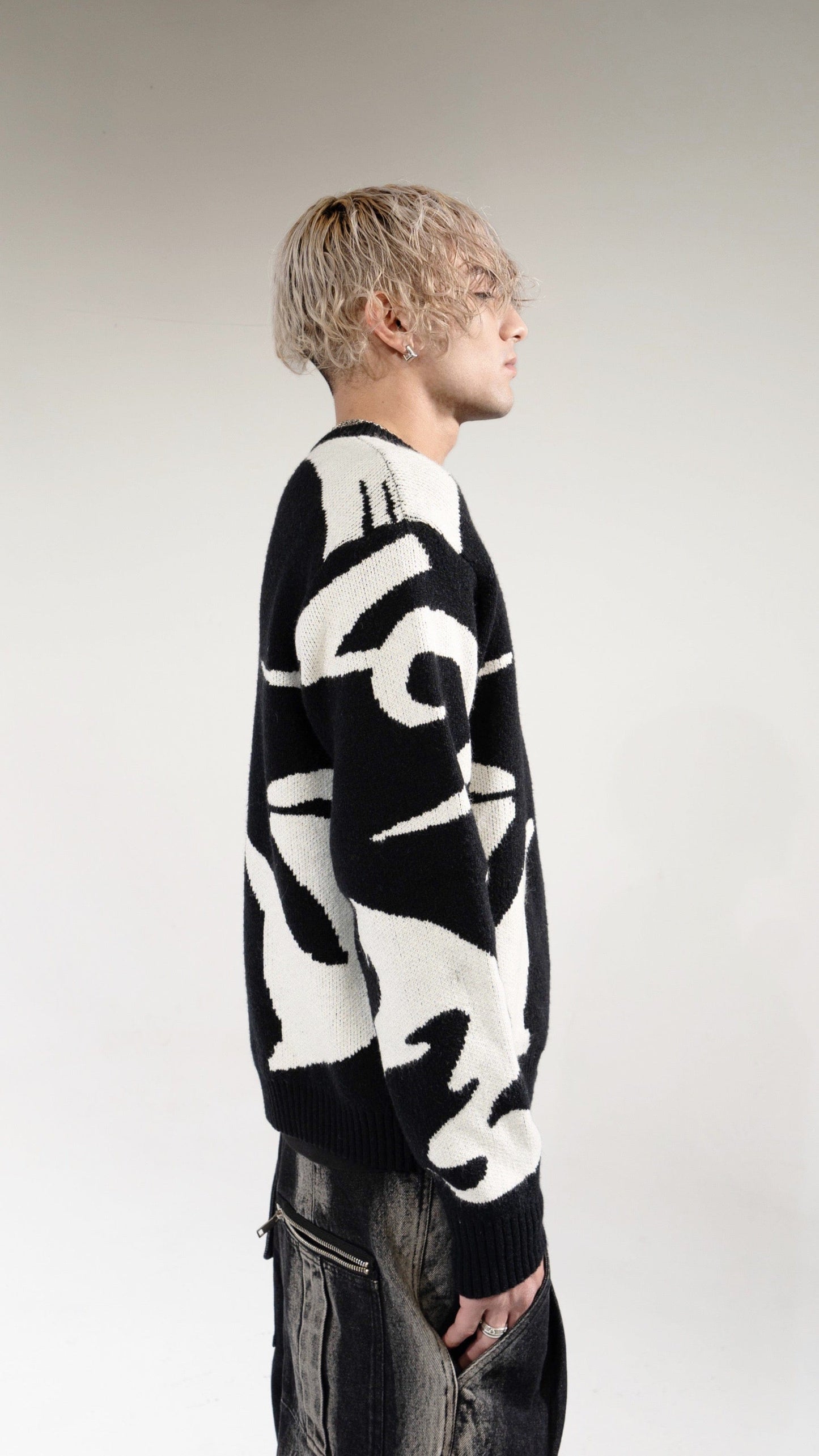 2044® “Rora” Knit